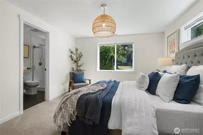 12032 38th Avenue NE, Seattle, WA 98125 - Photo 18