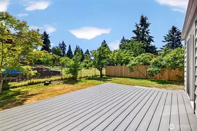 12302 7th Place SW, Seattle, WA 98146 - Photo 8