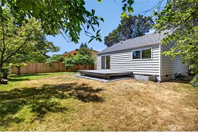 12302 7th Place SW, Seattle, WA 98146 - Photo 6