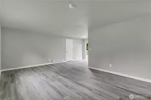 14314 127th Ave E, Puyallup, WA 98374 - Photo 2