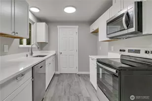 14314 127th Ave E, Puyallup, WA 98374 - Photo 8