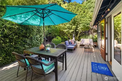 5414 SW Beach Drive Terrace, Seattle, WA 98116 - Photo 10