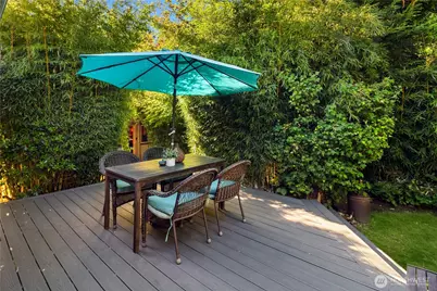 5414 SW Beach Drive Terrace, Seattle, WA 98116 - Photo 12