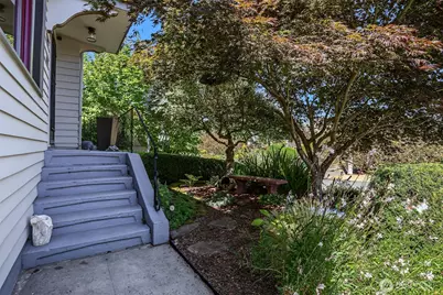 7047 27th Avenue NW, Seattle, WA 98117 - Photo 40