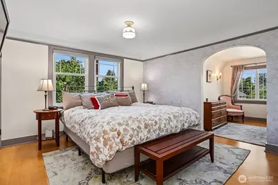 7047 27th Avenue NW, Seattle, WA 98117 - Photo 22