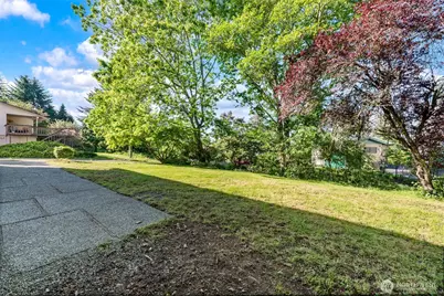 14910 SE 49th Street, Bellevue, WA 98006 - Photo 22