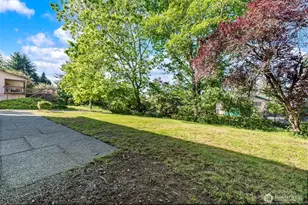 14910 SE 49th St, Bellevue, WA 98006 - Photo 22