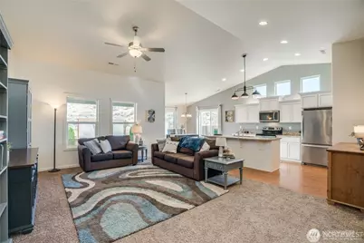 1041 Sunny Brooke Lane, Chelan, WA 98816 - Photo 4