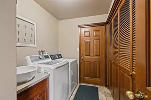 521 G St, Forks, WA 98331 - Photo 14