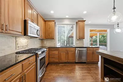 23490 Guinness Place NW, Poulsbo, WA 98370 - Photo 12