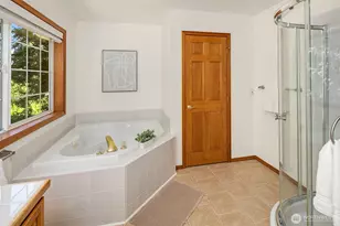 20527 Marine View Dr SW, Normandy Park, WA 98166 - Photo 24