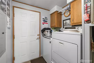 9810 Chandler Street S, Tacoma, WA 98444 - Photo 10