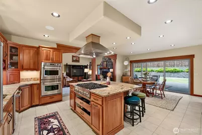 304 Antonie Avenue N, Eatonville, WA 98328 - Photo 6