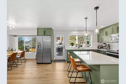 22905 SE 281 Place, Maple Valley, WA 98038 - Photo 4