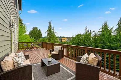 19318 111th Place NE, Bothell, WA 98011 - Photo 32