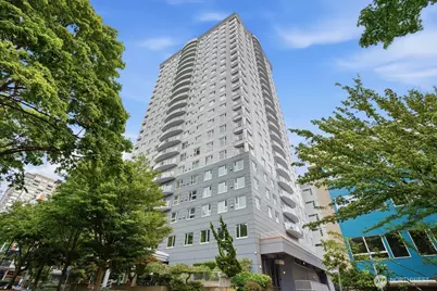 121 Vine Street #2004, Seattle, WA 98121 - Photo 2