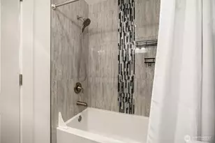 2110 S Wilkeson St, Tacoma, WA 98405 - Photo 20