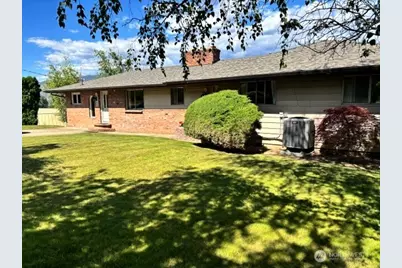 10 Westlake Road, Oroville, WA 98844 - Photo 2