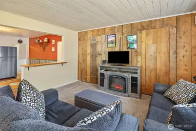 301 W 4th Street, Cle Elum, WA 98922 - Photo 6