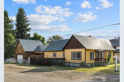 301 W 4th Street, Cle Elum, WA 98922 - Photo 1
