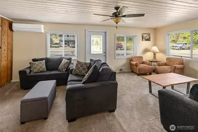 301 W 4th Street, Cle Elum, WA 98922 - Photo 2