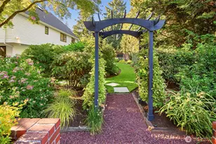 4140 W Mercer, Mercer Island, WA 98040 - Photo 38