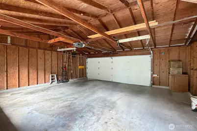 2448 1st Avenue W, Seattle, WA 98119 - Photo 28