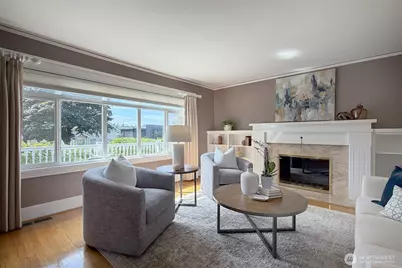 2448 1st Avenue W, Seattle, WA 98119 - Photo 6