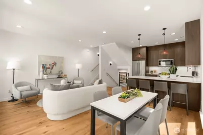 2368 Franklin Avenue E #B, Seattle, WA 98102 - Photo 10