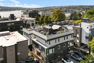 2368 Franklin Ave E, Seattle, WA 98102 - Photo 20