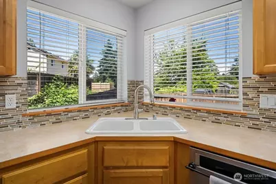 1716 Prospect Lane, Tacoma, WA 98405 - Photo 16