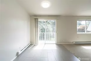 6107 NE 194th Pl, Kenmore, WA 98028 - Photo 14