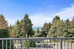 28610 16th Ave S, Federal Way, WA 98003 - Photo 2