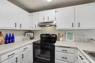 28610 16th Ave S, Federal Way, WA 98003 - Photo 6
