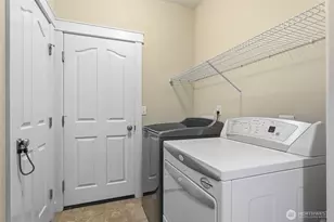 2017 Arab Dr SE, Tumwater, WA 98501 - Photo 32
