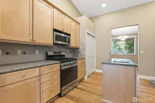 2017 Arab Dr SE, Tumwater, WA 98501 - Photo 12