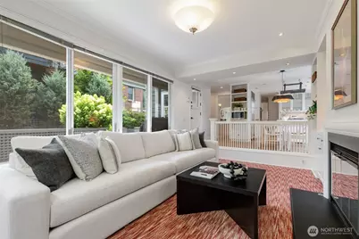 1218 3rd Avenue W, Seattle, WA 98119 - Photo 12