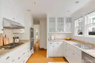 1218 3rd Ave W, Seattle, WA 98119 - Photo 8
