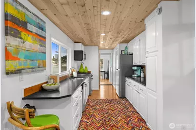 2144 N Westlake Ave N #01DO7, Seattle, WA 98109 - Photo 10