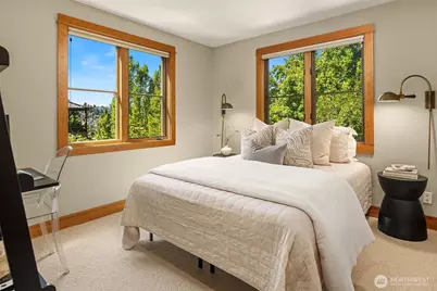3824 Evanston Avenue N #11, Seattle, WA 98103 - Photo 16