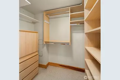 3824 Evanston Avenue N #11, Seattle, WA 98103 - Photo 24