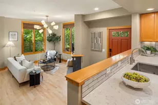 3824 Evanston Ave N, Seattle, WA 98103 - Photo 12