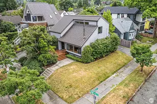 2315 26th Ave E, Seattle, WA 98112 - Photo 24