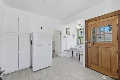 328 S Anacortes Street, Burlington, WA 98233 - Photo 8
