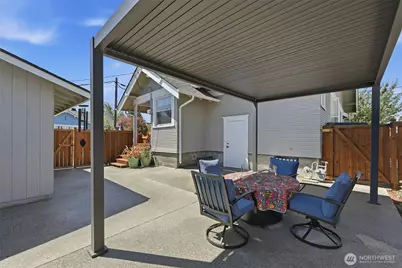 328 S Anacortes Street, Burlington, WA 98233 - Photo 28