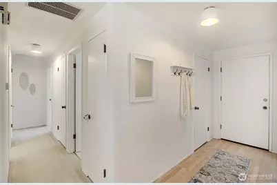 5512 NE 204 Street, Lake Forest Park, WA 98155 - Photo 24