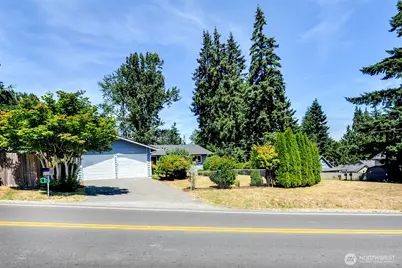5512 NE 204 Street, Lake Forest Park, WA 98155 - Photo 8