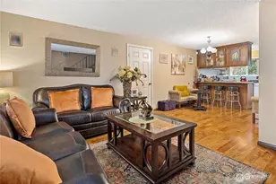 947 N 163rd St, Shoreline, WA 98133 - Photo 4