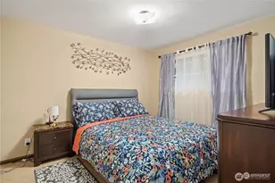 947 N 163rd St, Shoreline, WA 98133 - Photo 12