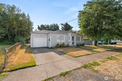 728 Hamilton Avenue, Centralia, WA 98531 - Photo 2